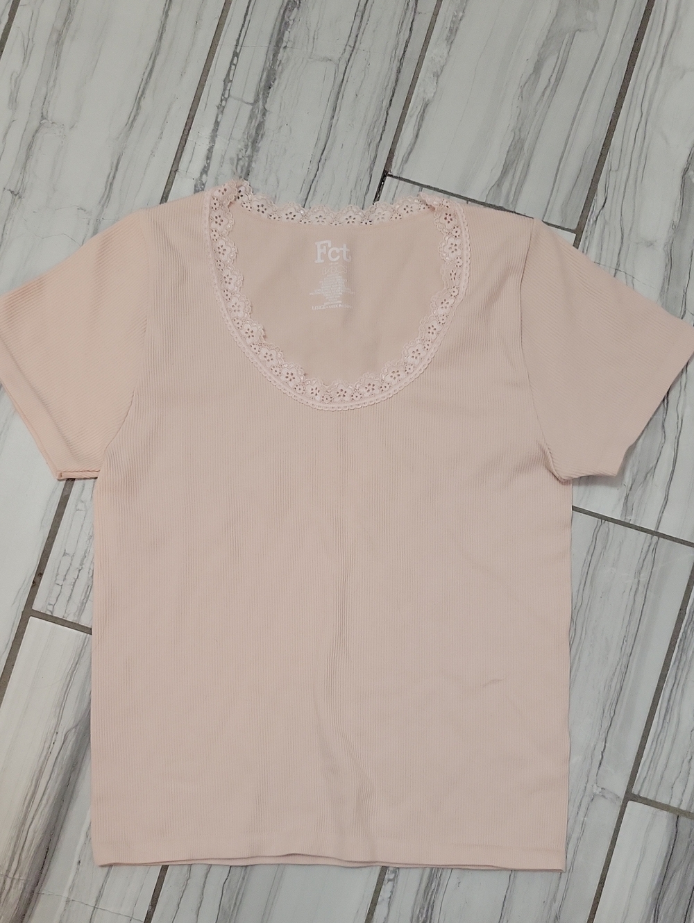 Fct Women's Scoop Neck Lace-Trim Tee in Light Pink